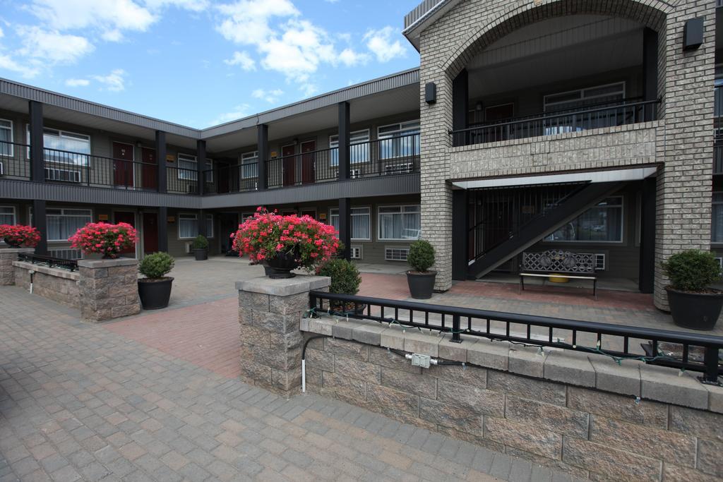 Canadas Best Value Inn-Prince George Extérieur photo