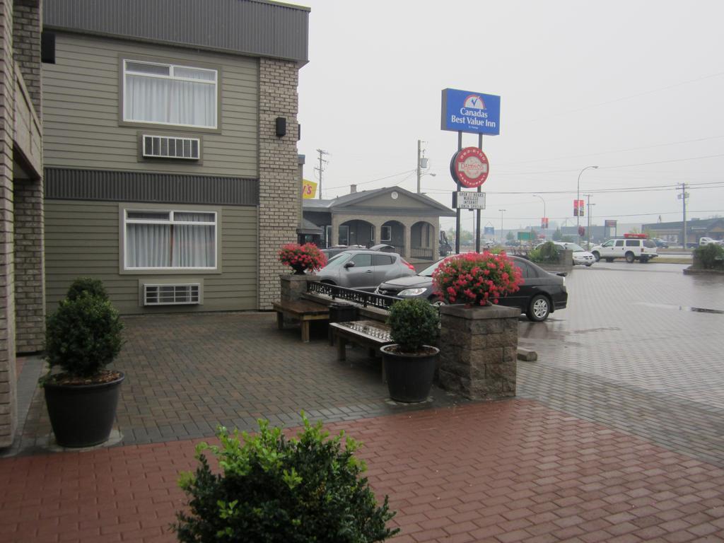 Canadas Best Value Inn-Prince George Extérieur photo