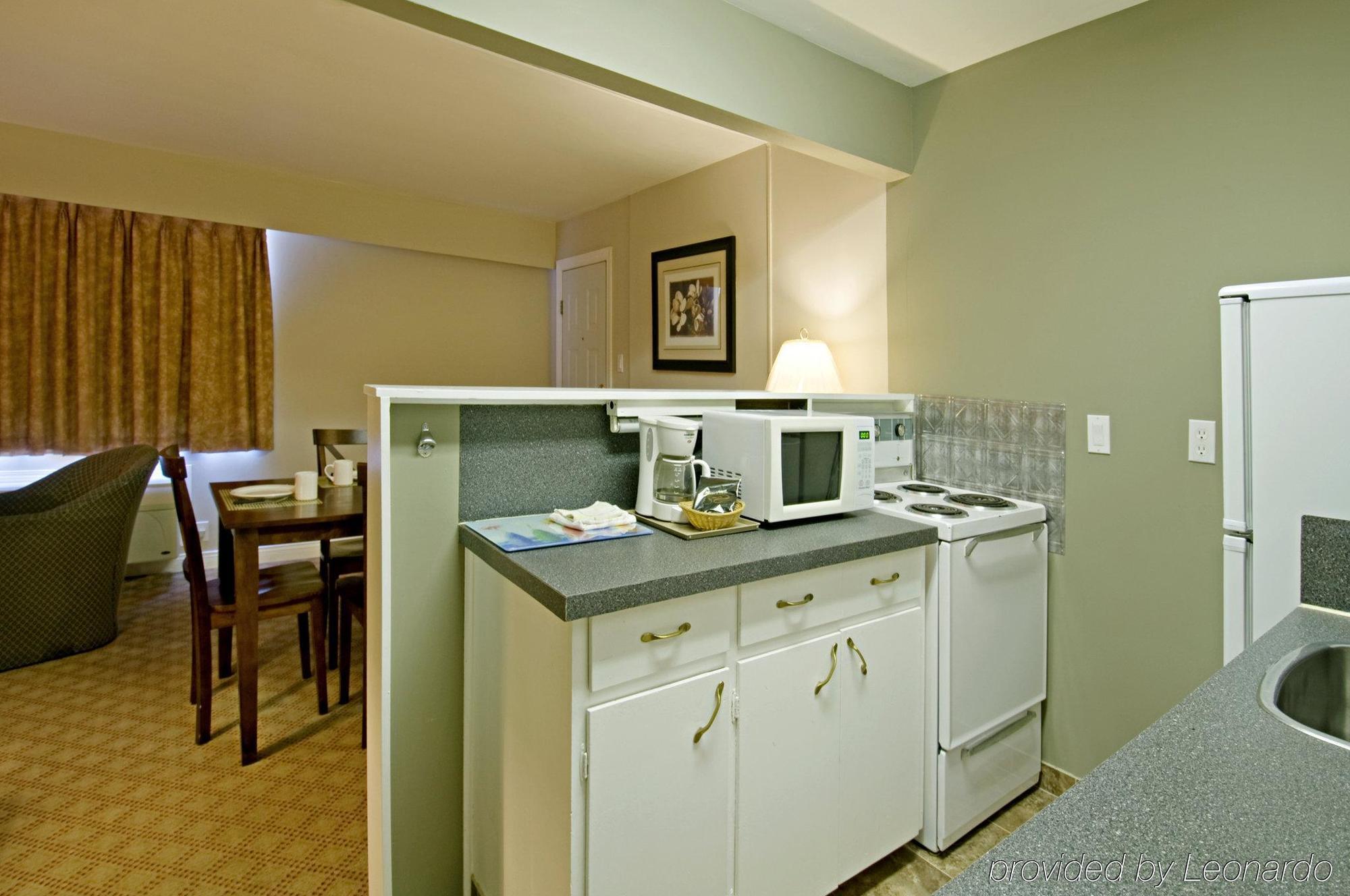 Canadas Best Value Inn-Prince George Chambre photo